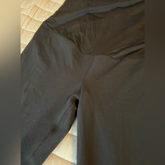 2 Pairs Over Belly Active Maternity Leggings by Ingrid & Isabel Black Med - Picture 7 of 9